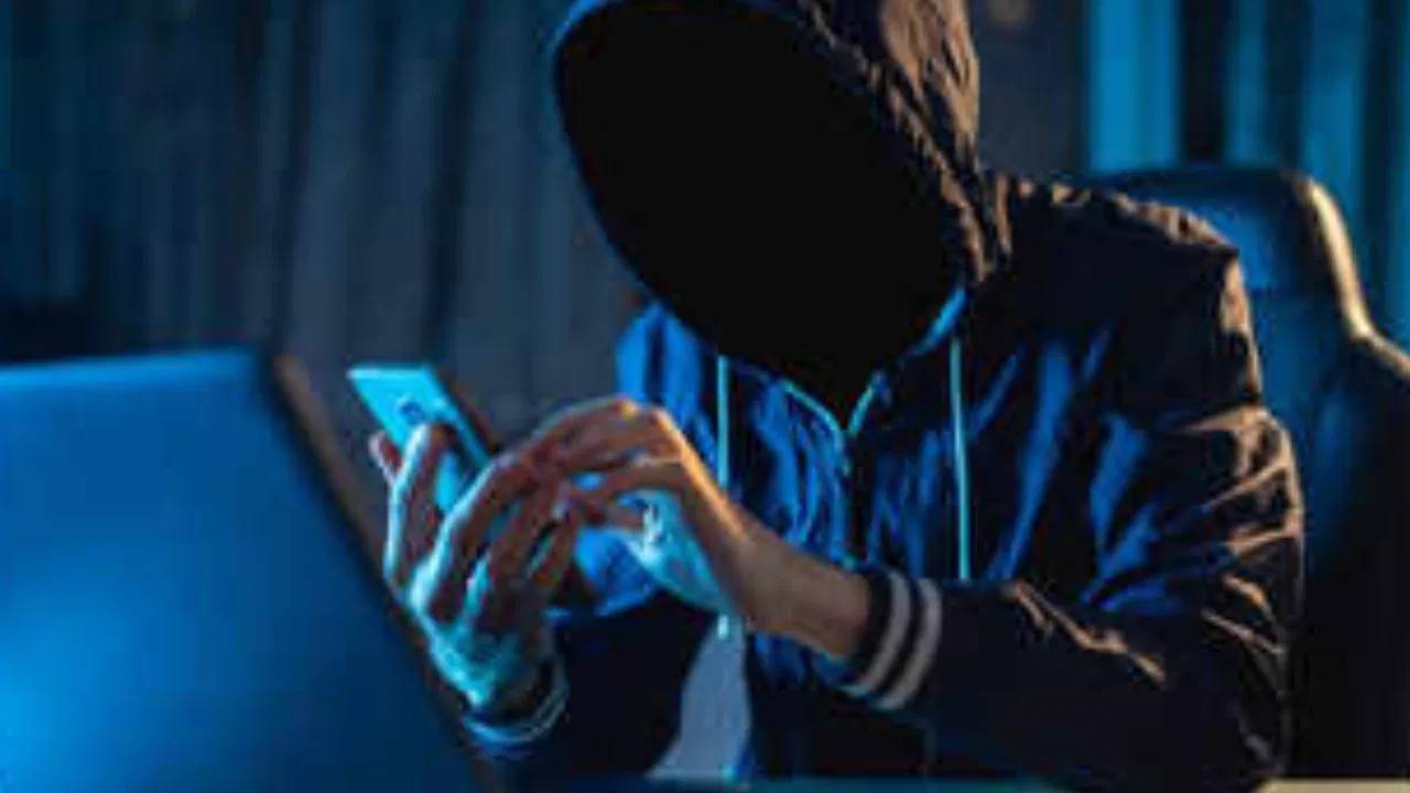 Srilanka : శ్రీలంకలో 200 మంది విదేశీయులు అరెస్ట్.. ఎక్కువ మంది భారతీయులే