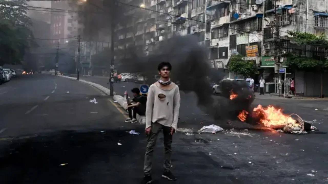 Myanmar Violence : ప్రజల శిరచ్ఛేదం, అగ్నిప్రమాదాలు, ఆహార సంక్షోభం…ఆందోళనకరంగా మయన్మార్ పరిస్థితి