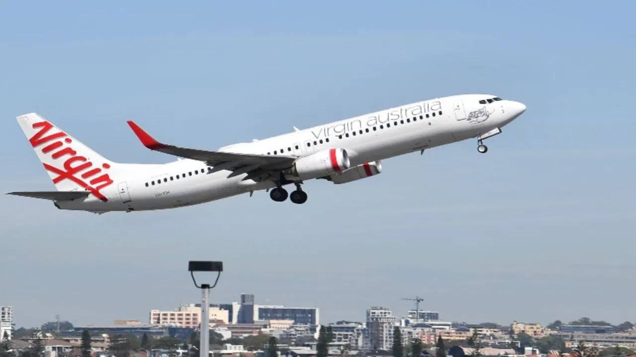 New Zealand : విమానం గాల్లో ఉండగా ఇంజిన్ లో మంటలు.. భయాందోళనలో ప్రయాణికులు