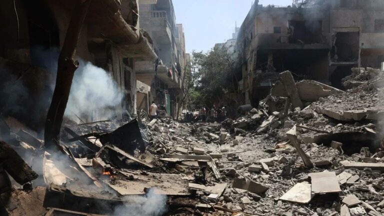 Israel Bombed Gaza : గాజాపై ఇజ్రాయెల్ బాంబు దాడి..  39 మంది మృతి