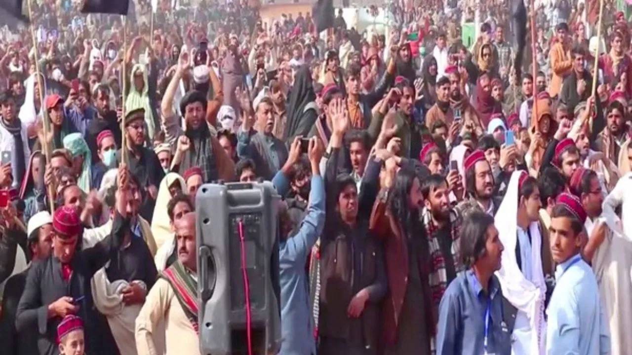 Balochistan : బలూచిస్తాన్‌లో రోడ్డెక్కిన యువత.. పాక్ పై తీవ్ర ఆగ్రహం