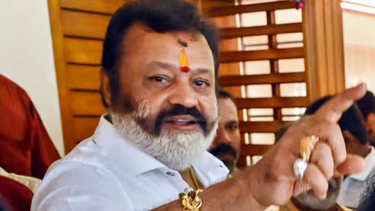 MP Suresh Gopi : షాకింగ్.. ప్రమాణ స్వీకారం చేసిన వెంటనే మంత్రి పదవిని వదులు కోనున్న ఎంపీ