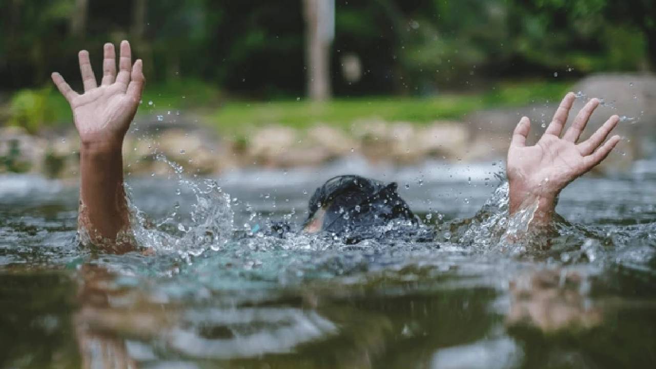 Russia: రష్యాలోని వోల్ఖోవ్ నదిలో మునిగి నలుగురు భారతీయ విద్యార్థుల మృతి