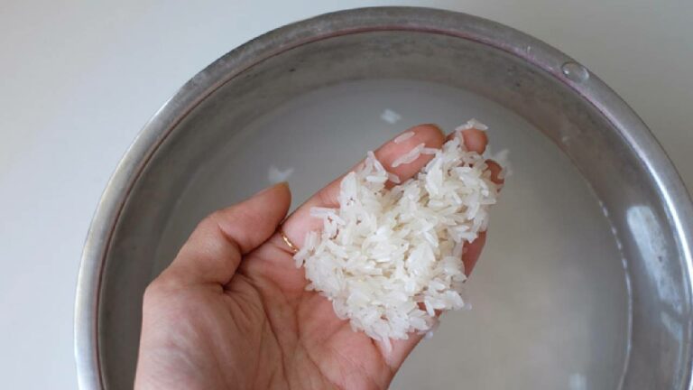 Benefits Of Soaking Rice: వండే ముందు బియ్యాన్ని నానబెట్టడం వల్ల సుగర్ కంట్రోల్ అవుతుందా?