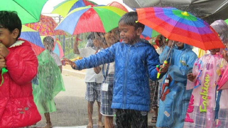 Rainy Season : వర్షాకాలంలో పిల్లల ఆరోగ్యంపై శ్రద్ధ అవసరం.. ఈ నియమాలు పాటించండి