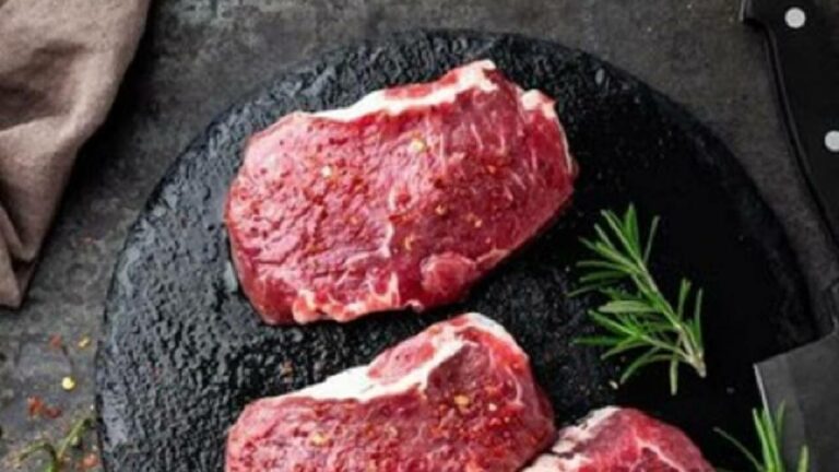 Monsoon season: వర్షాకాలంలో ఈ ఆహార పదార్థాలు అస్సలు తినొద్దు..