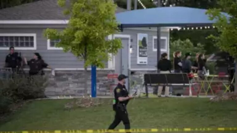 Gun Fire: చిల్డ్రన్స్ వాటర్ పార్క్‌లో కాల్పులు… ఇద్దరు పిల్లలతో సహా 10 మందికి గాయాలు