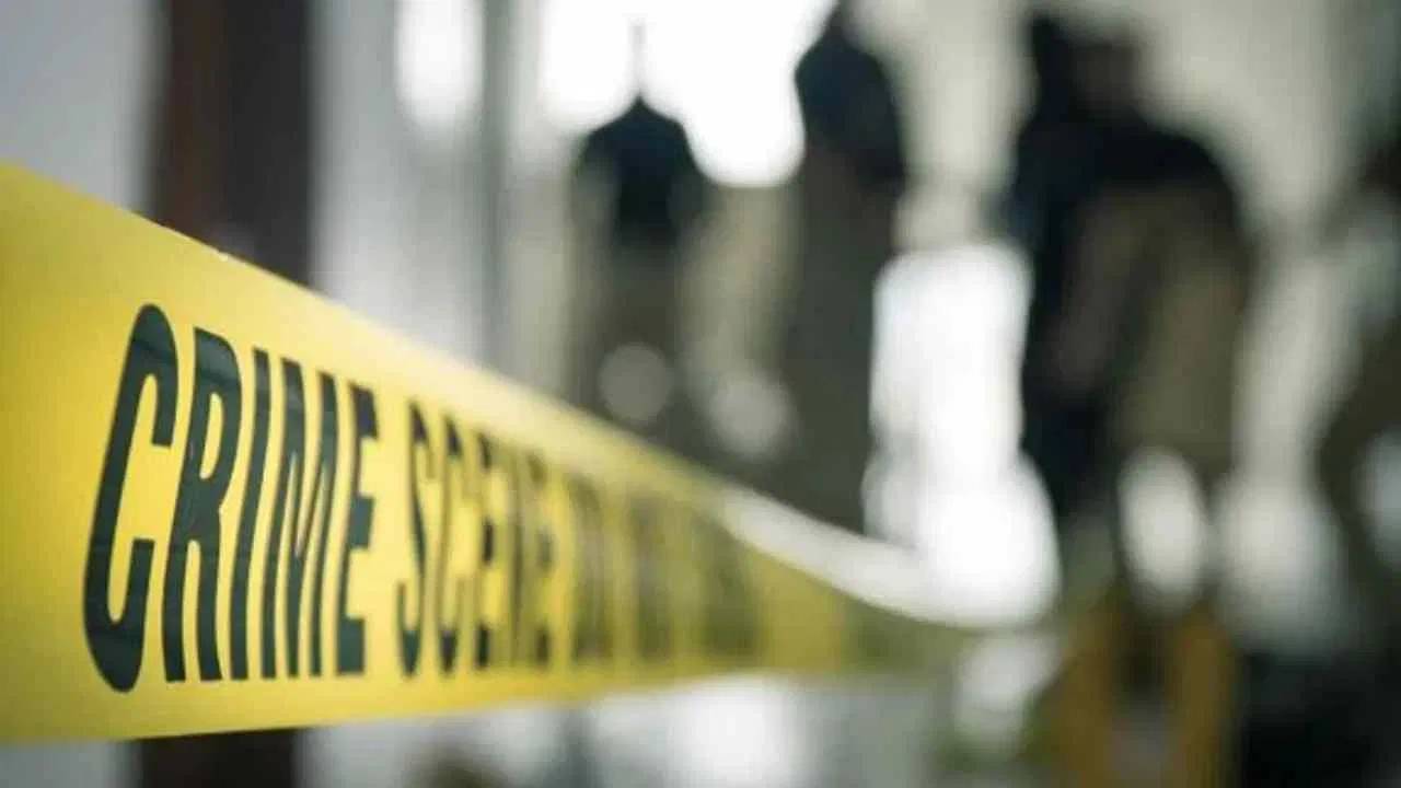 Father Killed Daughter : రూ.600కోసం కన్న కూతురిని గొంతుకోసి దారుణంగా హత్య చేసిన తండ్రి