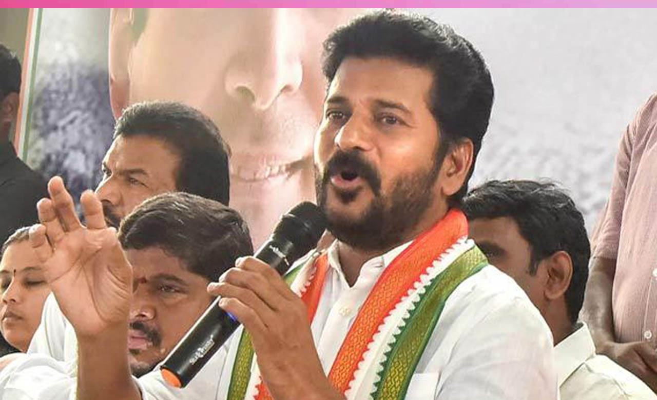 Revanth Reddy : డి శ్రీనివాస్ భౌతికకాయానికి నివాళులు అర్పించిన ముఖ్యమంత్రి రేవంత్..