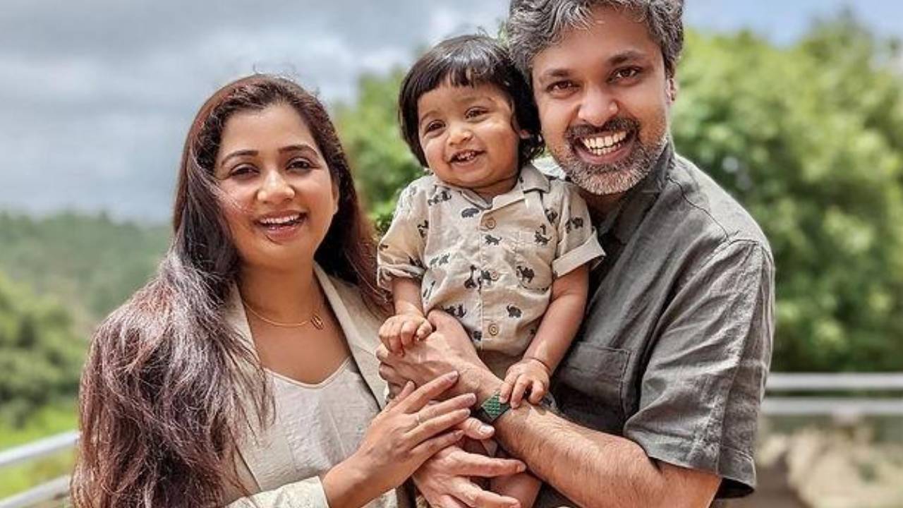 Shreya Ghoshal: స్టార్ సింగర్ శ్రేయ ఘోషల్ భర్త మీకు బాగా తెలిసిన కంపెనీ హెడ్ తెలుసా?