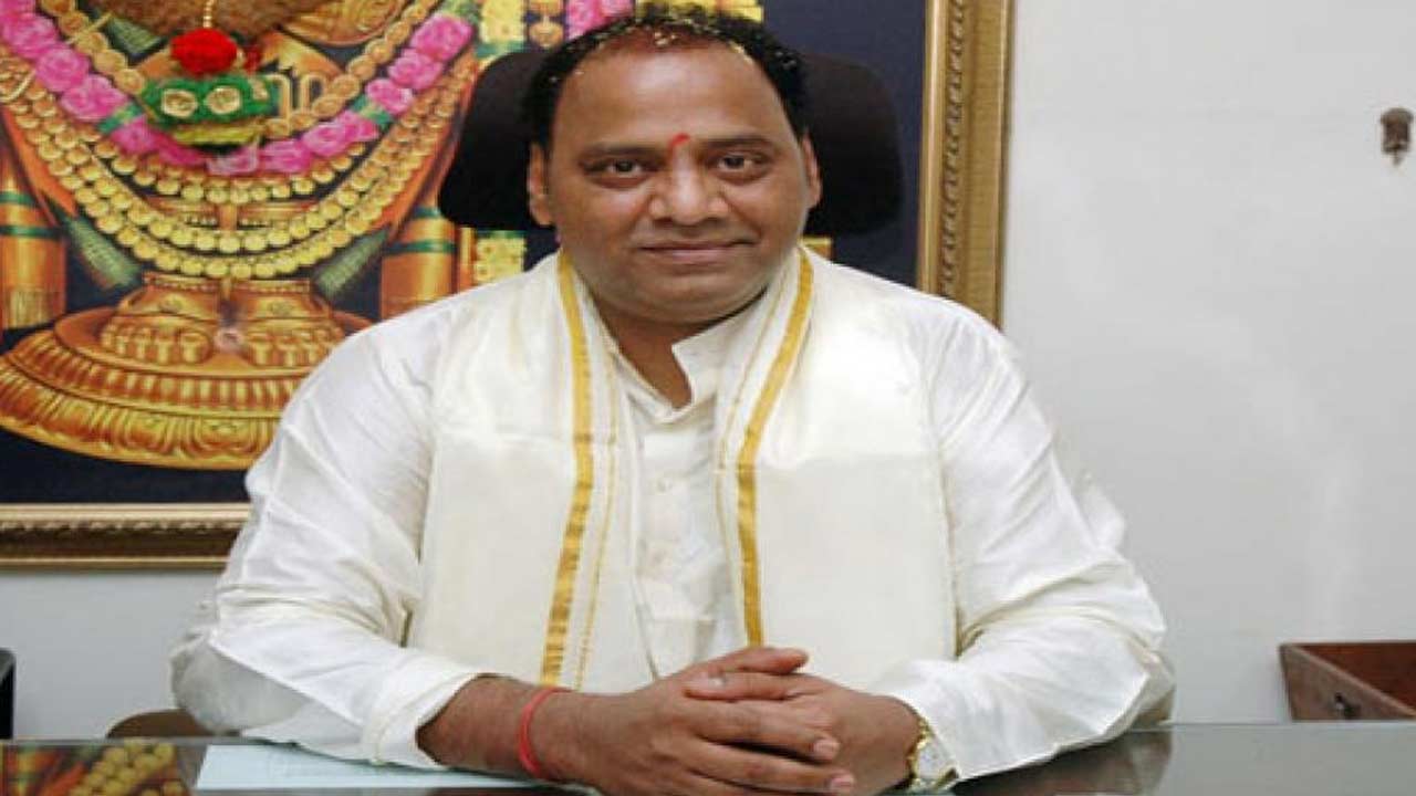 IAS Srinivasa Raju took VRS: వీఆర్ఎస్‌ తీసుకున్న సీనియర్‌ ఐఏఎస్ ఆఫీసర్‌ శ్రీనివాసరాజు.. కారణం అదేనా..?