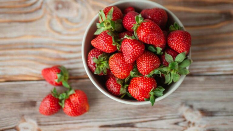 Strawberries: స్ట్రాబెర్రీస్ తినడం వల్ల ఎన్ని ఆరోగ్య ప్రయోజనాలో..