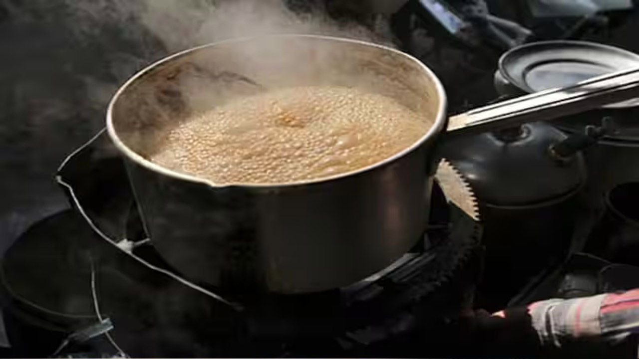 Tea : టీ తాగితే తలనొప్పి తగ్గుతుందా..? నిపుణులు ఏం చెబుతున్నారు..