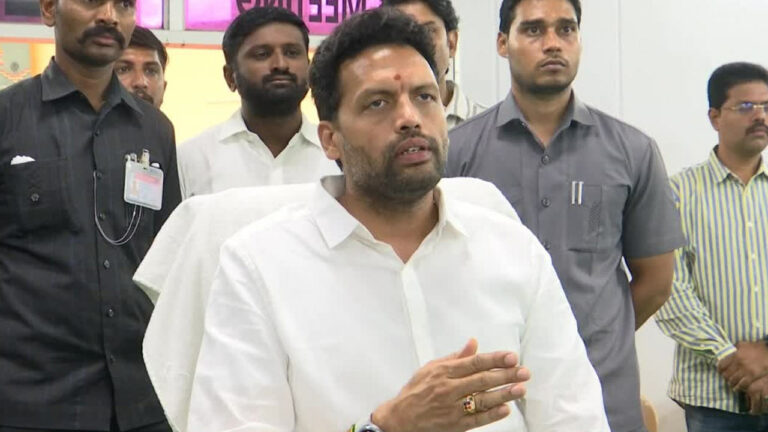 Minister TG Bharat: కర్నూలులో హైకోర్టు బెంచ్‌ ఏర్పాటుపై మంత్రి టీజీ భరత్‌ సంచలన వ్యాఖ్యలు..