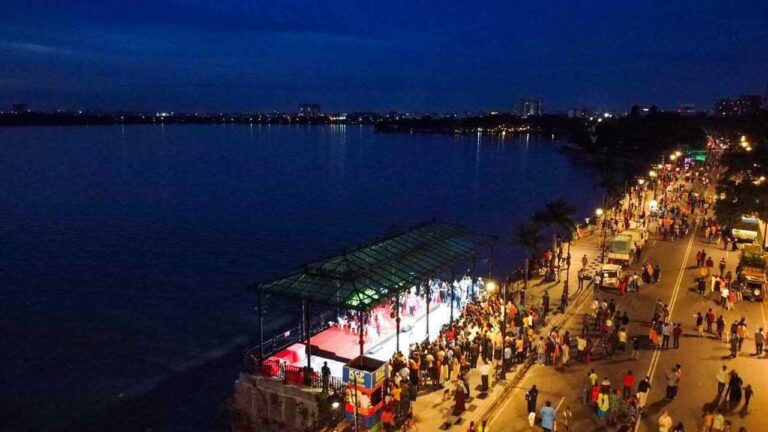 Tank Bund Traffic: ఆదివారం నుంచి సోమవారం అర్ధరాత్రి వరకు ట్యాంక్‌బండ్‌ బంద్..