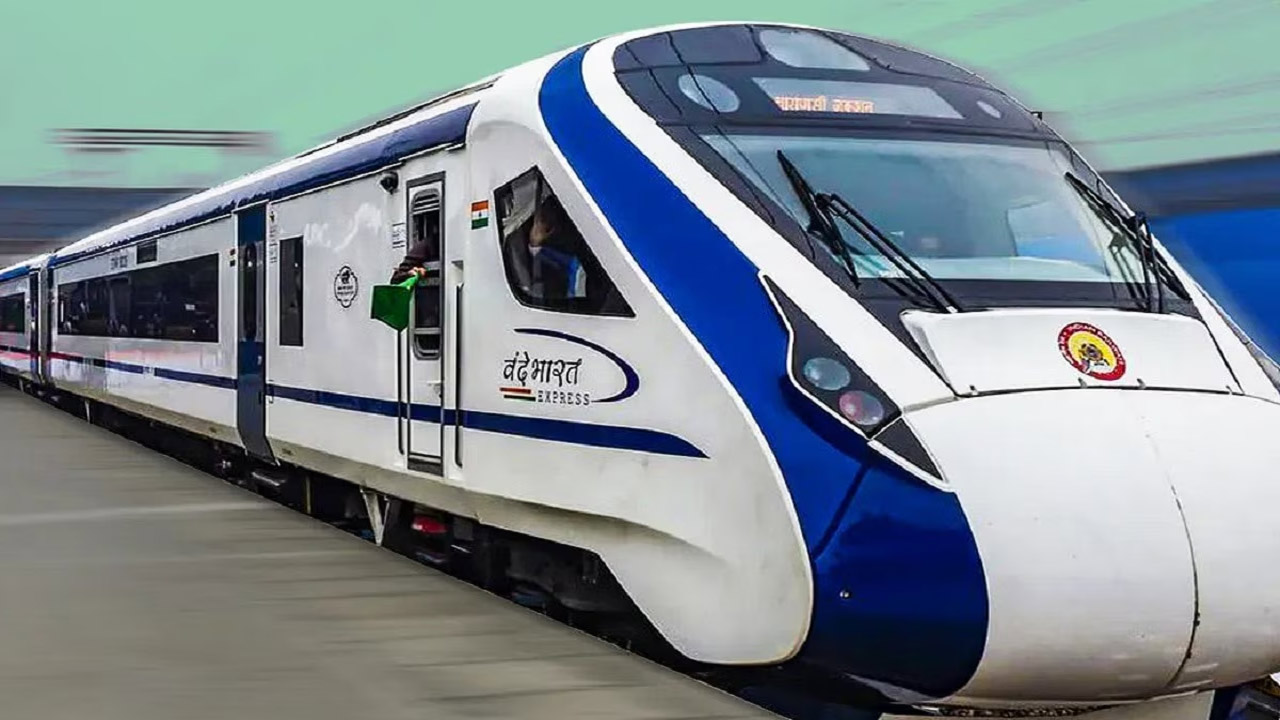 Vande Bharat Train: రైలు ప్రయాణికులకు శుభవార్త.. ఈ మార్గంలో వందే భారత్