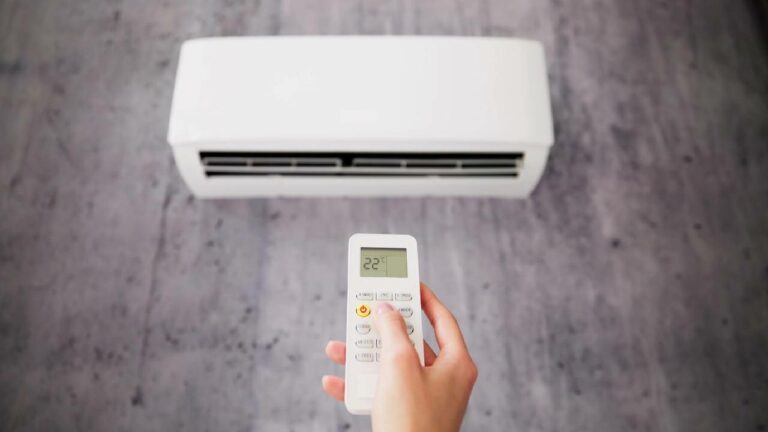 AC usage: ఎక్కువ సమయం ఏసీ‌ వాడుతున్నారా..? ఆరోగ్యం గురించి డాక్టర్ల వార్నింగ్.