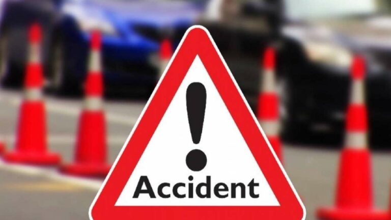 Road Accident: కృష్ణా జిల్లాలో ఘోర రోడ్డు ప్రమాదం.. ఆరుగురు మృతి