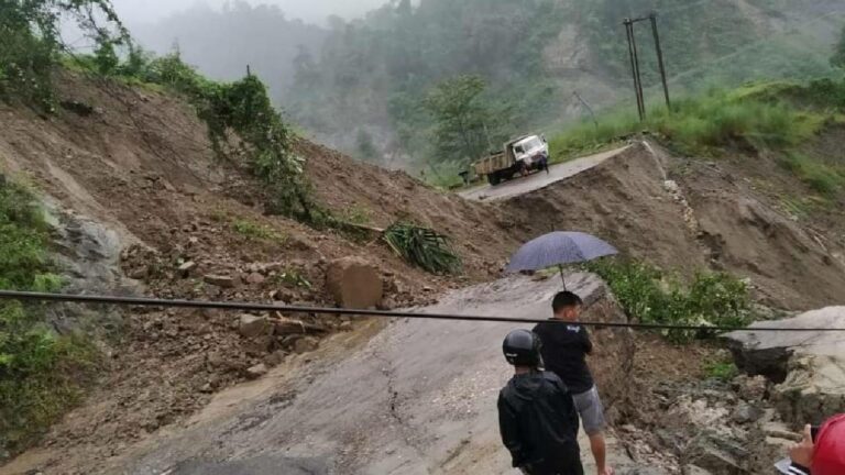 Cloudburst: అరుణాచల్‌లో ‘‘క్లౌడ్ బరస్ట్’’.. రాష్ట్రంలో భారీ వరదలు..