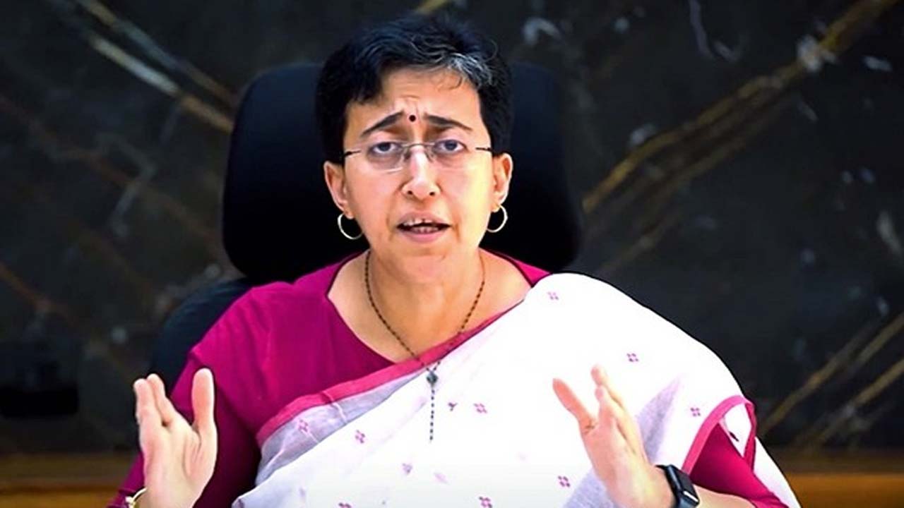 Delhi: విద్యుత్ సంక్షోభంపై కేంద్రానికి మంత్రి అతిషి లేఖ