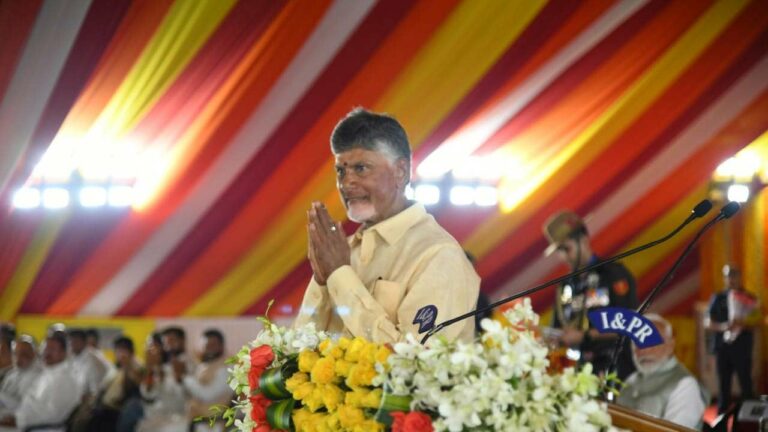 CM Chandrababu: రేపు సీఎంగా చంద్రబాబు బాధ్యతల స్వీకరణ.. తొలి సంతకం దేనిపై అంటే..?