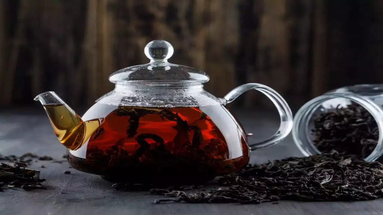 Black Tea : పరగడుపున బ్లాక్ టీని తాగుతున్నారా? ఎంత డేంజరో తెలుసా?