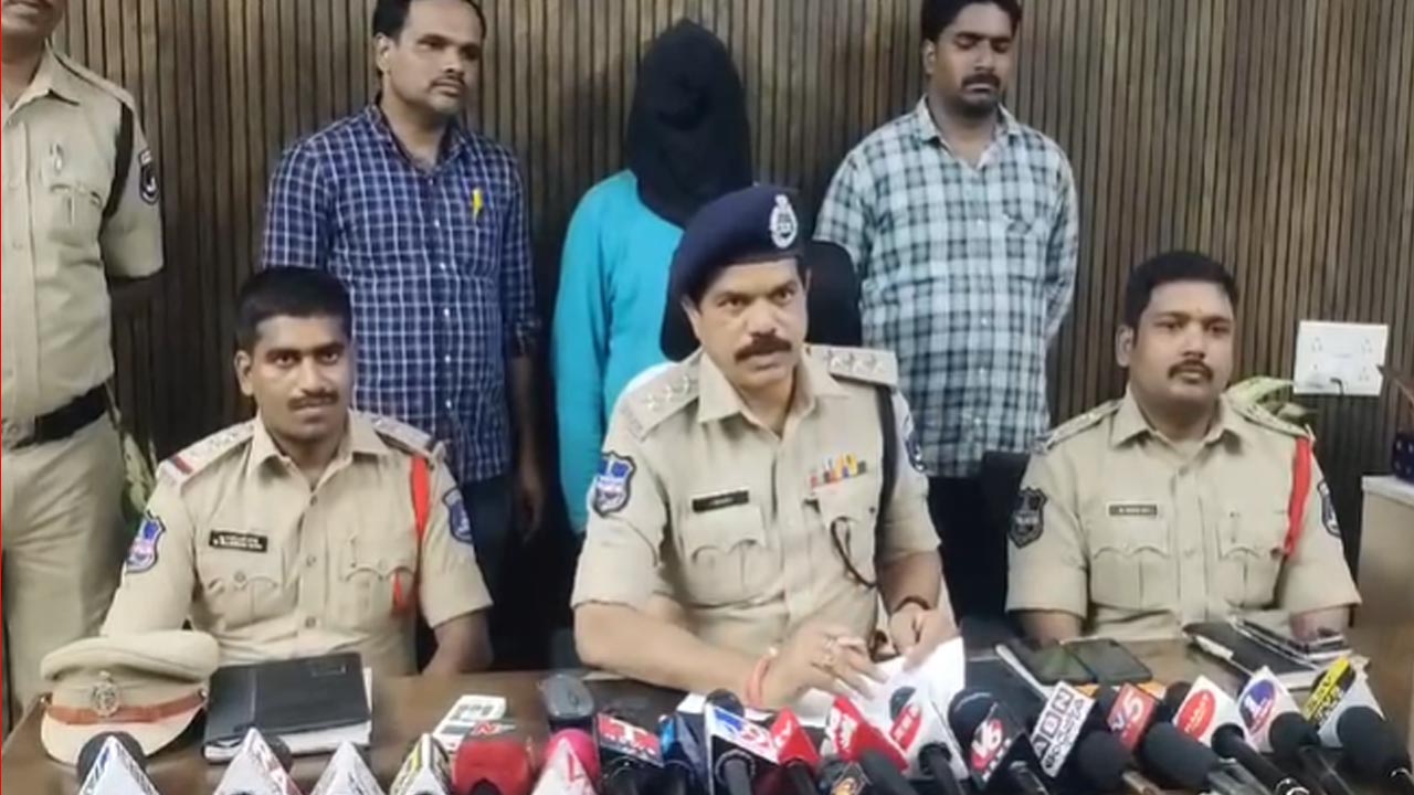 Hyderabad: అల్వాల్⁭లో క్యాటరింగ్ వ్యాపారి హత్య.. నిందితుడి అరెస్ట్..!
