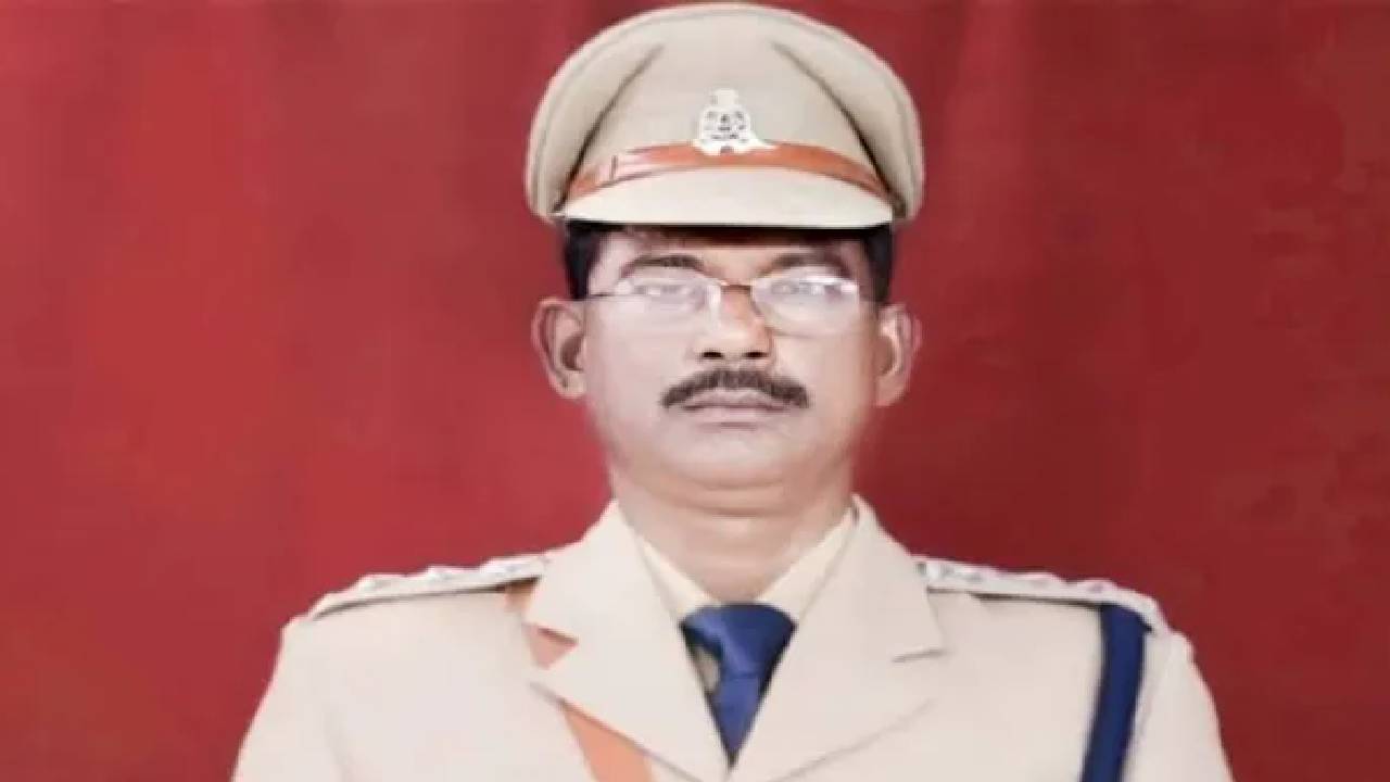 Police: మహిళా కానిస్టేబుల్‌తో హోటల్ గదిలో పట్టుబడిన డీఎస్పీ.. కానిస్టేబుల్‌గా డిమోషన్..