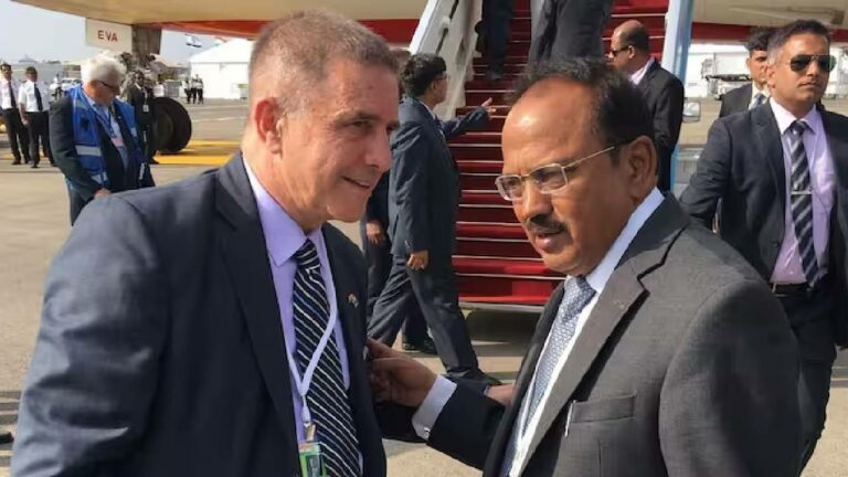 India-Israel: ఇజ్రాయిల్‌కి ఆయుధాలను పంపుతున్న ఇండియా..?