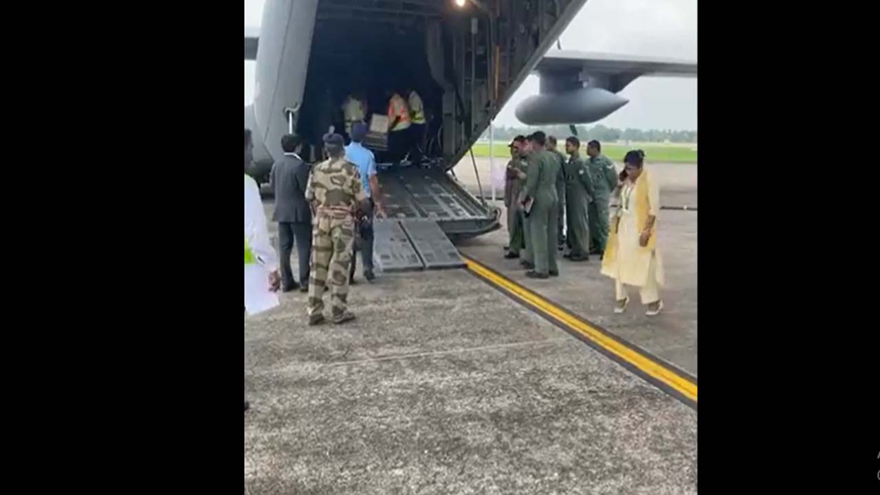 Kuwait Fire: కేరళ చేరిన 45 మంది కార్మికుల మృతదేహాలు