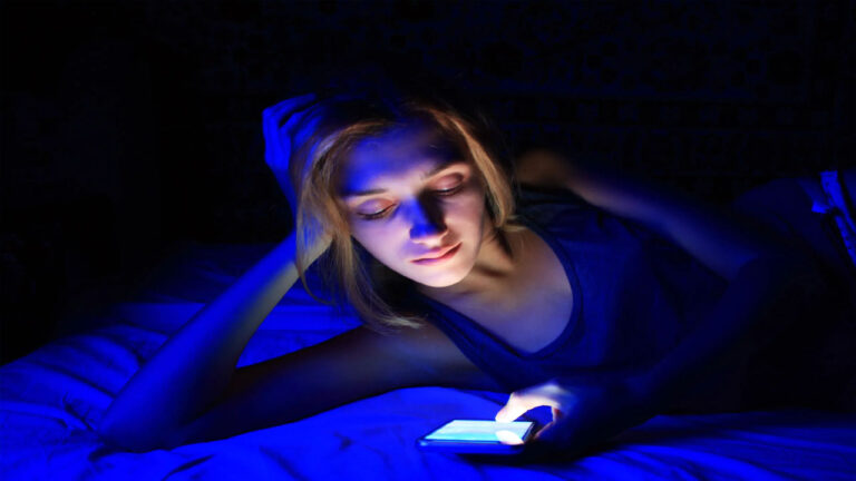 Late Night Sleep: రాత్రి కాస్త లేటుగా నిద్రపోతున్నారా.. ఇక మీరు ఈ ప్రమాదలలో పడినట్లే గుర్తుంచుకోండి..