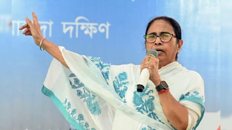 Mamata Banerjee: ‘‘కొన్నిసార్లు ప్రభుత్వాలు ఒక రోజు మాత్రమే ఉంటాయి.’’ దీదీ సంచలన వ్యాఖ్యలు..