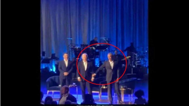 Joe Biden: బైడెన్ మరోసారి వింత ప్రవర్తన.. ఒబామా ఏం చేశారంటే..!