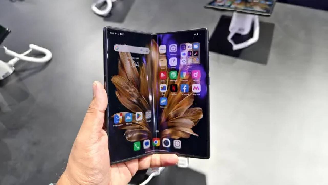 Vivo: వీవో ఫోల్డబుల్ ఫోన్ సెల్స్ షురూ..ఫీచర్స్ ఇవే..