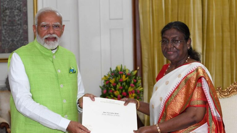 PM Modi: ప్రధాని పదవికి నరేంద్రమోడీ రాజీనామా.. రాష్ట్రపతి ఆమోదం..