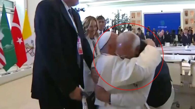 Italy G7 Summit: పోప్ ఫ్రాన్సిస్‌-మోడీ ఆత్మీయ ఆలింగనం.. వీడియో వైరల్