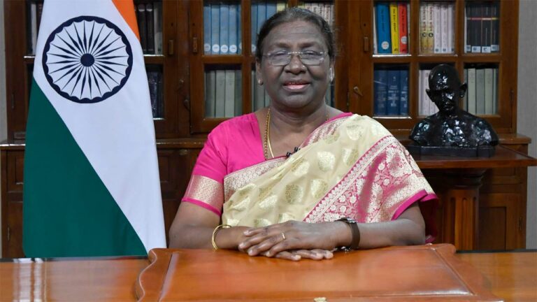 Lok sabha results: రాష్ట్రపతికి మాజీ జడ్జిల లేఖ.. హంగ్‌‌పై కీలక విజ్ఞప్తి