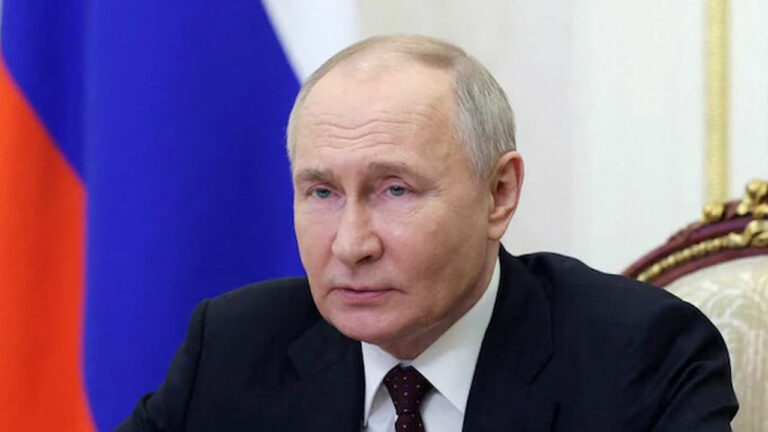 Russia President: అణ్వాయుధాలు ప్రయోగించేందుకు సిద్ధంగా ఉన్నాం..