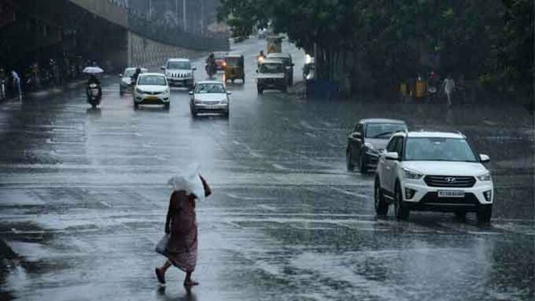 Heavy rains: హైదరాబాద్‌కు భారీ వర్ష సూచన