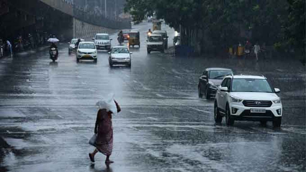 Heavy rains: హైదరాబాద్‌కు భారీ వర్ష సూచన