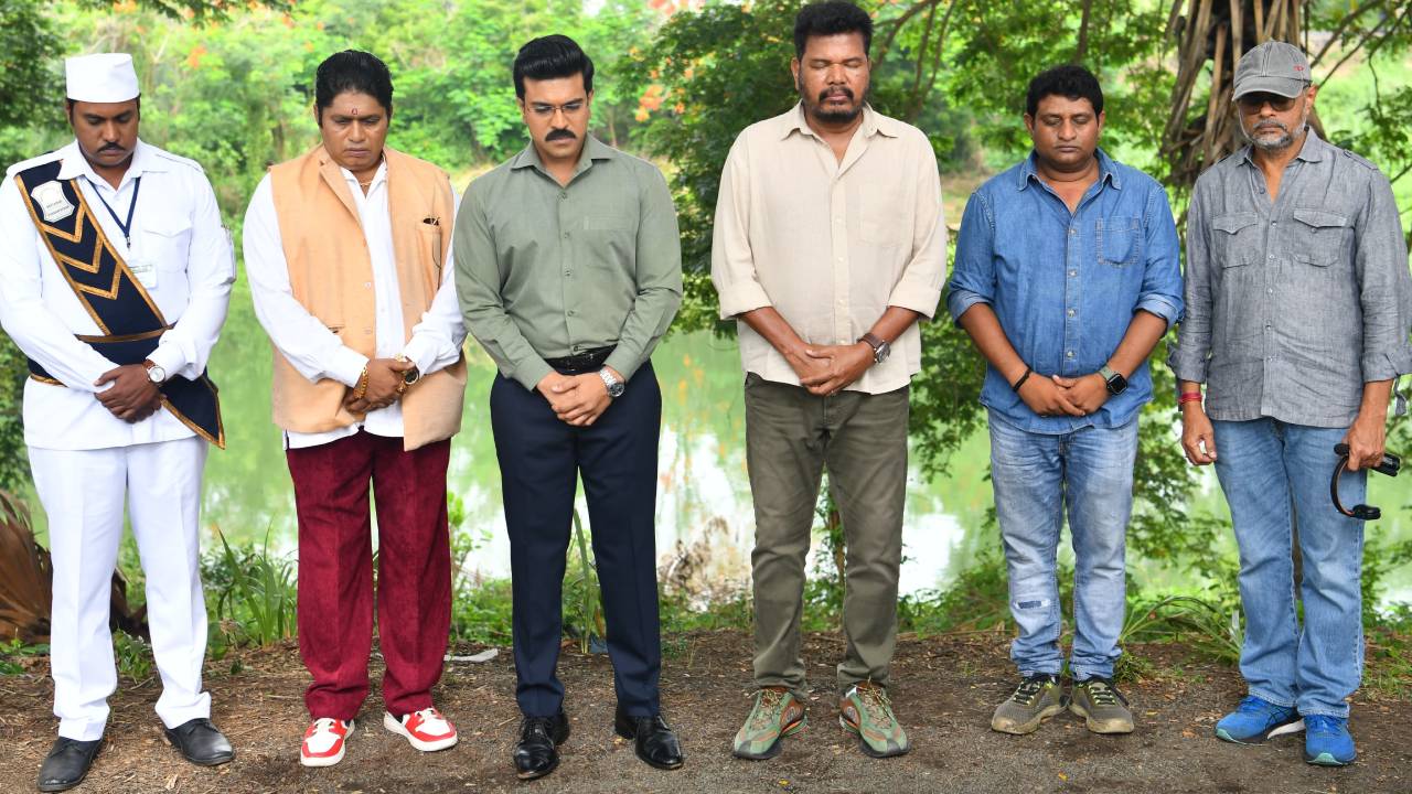 Ram Charan: రామోజీ రావు మృతి.. గేమ్ ఛేంజర్ షూట్లో రామ్ చరణ్ అశ్రు నివాళులు