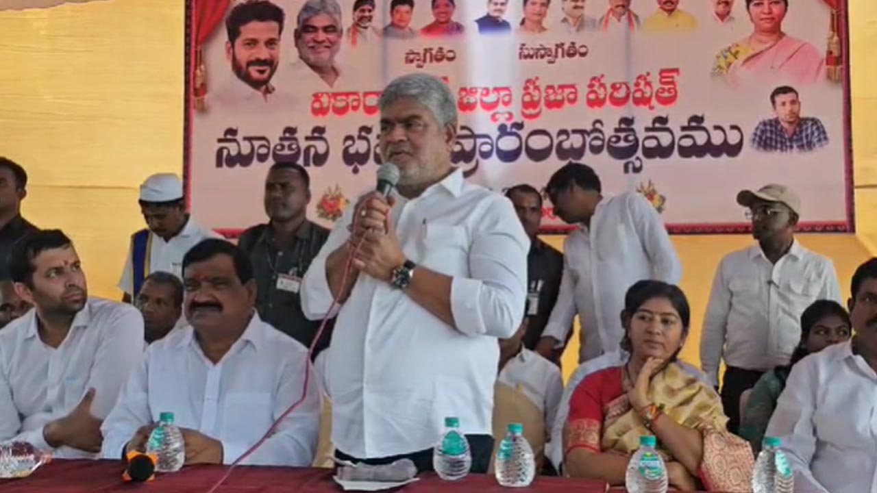 Speaker Gaddam Prasad Kumar: గత ప్రభుత్వం కాగితం మాత్రమే  ఇచ్చింది.. డబ్బులు ఇవ్వలేదు..!