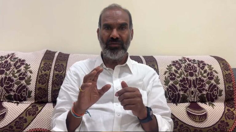 Adi Srinivas: హరీష్‌ రావుపై బండి సంజయ్ ప్రశంసలు.. బీజేపీ ప్లాన్ అదే?