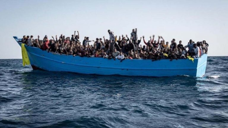 Africa: ఆఫ్రికాలో బోటు బోల్తా.. 15 మంది మృతి.. డజన్ల కొద్దీ గల్లంతు