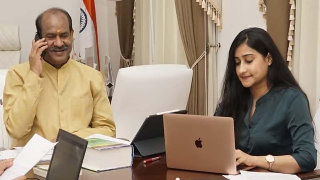 Om birla: లోక్‌సభ స్పీకర్ కుమార్తె జాబ్‌పై విమర్శలు.. హైకోర్టులో పరువు నష్టం దావా