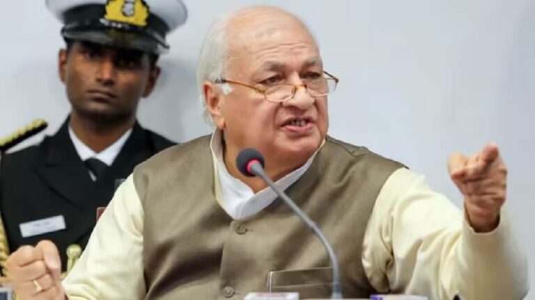 Kerala: కేరళ ప్రభుత్వం- గవర్నర్ మధ్య మరోసారి వాగ్వాదం..చట్టాన్ని ఉల్లంఘిస్తున్నారని  ఆరిఫ్ మహ్మద్ ఫైర్..