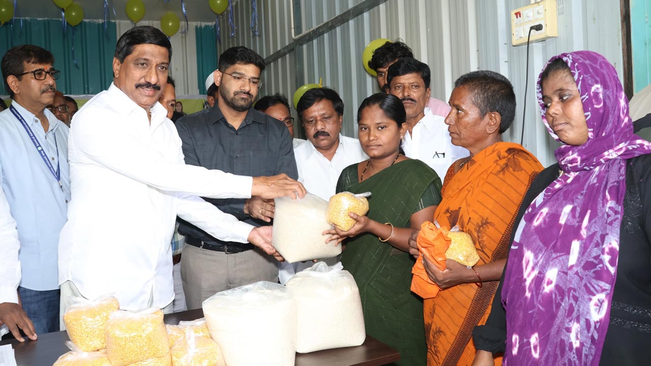 Minister BC Janardhan Reddy: రూ.160కే కిలో కందిపప్పు.. రూ.48కే బియ్యం