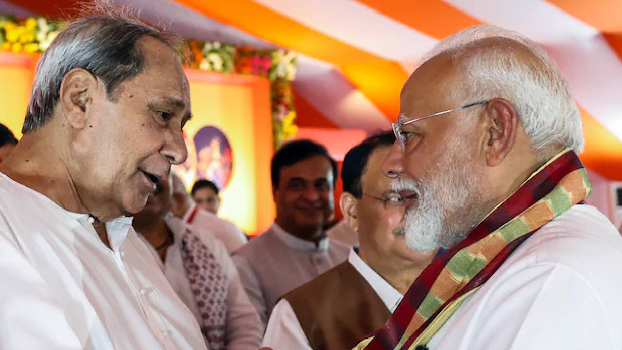 BJD: ఒకప్పటి బీజేపీ మిత్రుడు.. ప్రతిపక్షంతో చేతులు కలిపిన నవీన్ పట్నాయక్ పార్టీ..