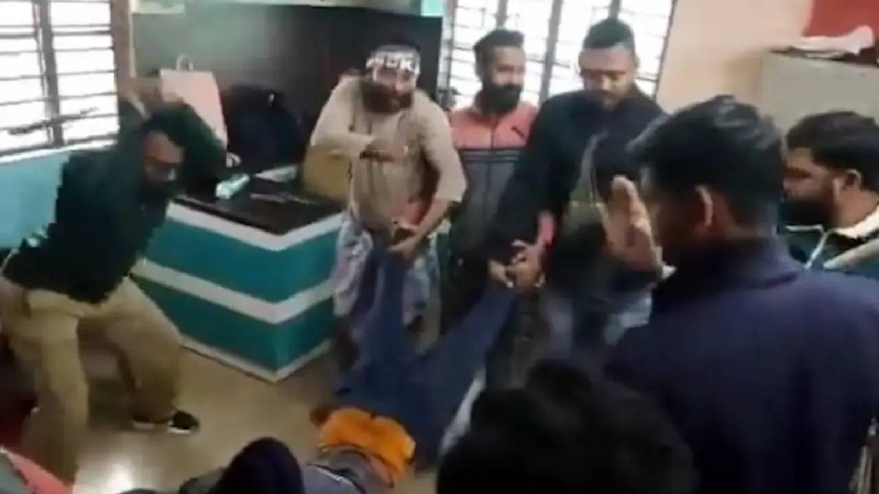 BJP: “బెంగాల్‌లో మరో తాలిబాన్ వీడియో”.. తృణమూల్ అరాచకాలపై రాహుల్ గాంధీ మౌనం ఎందుకు..?