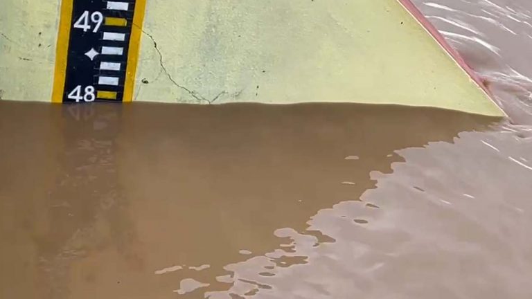 Bhadrachalam: భద్రాచలం వద్ద గోదావరి రెండో ప్రమాద హెచ్చరిక..